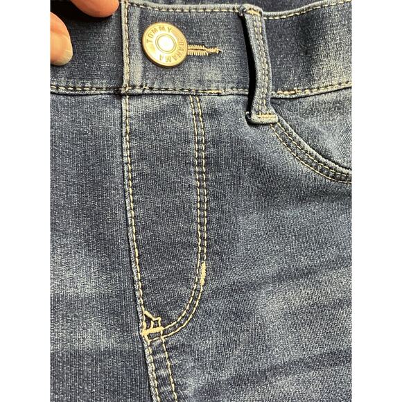 Tommy Bahama Skinny Jeans Girls Sz 12 Jeggins 2 Pairs - Med Wash/Dark Wash - Picture 6 of 14